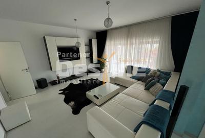 Inchiriez apartament 4 camere - 8
