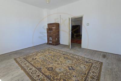 De Vanzare Casa 2 camere P-ȚA Mica - 8