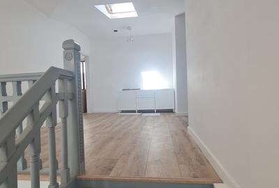 VANZARE AP  7 CAM  DUPLEX IN VILA - 2