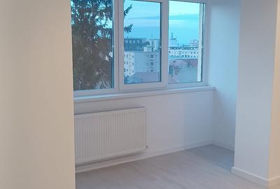 Apartament cu 2 camere semidecomandat în Ultracentral