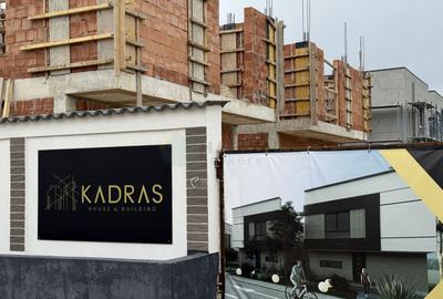 Casă individuală cu 4 camere în Tunari