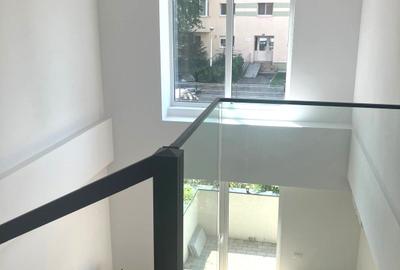 Apartament cu 2 camere semidecomandat în Colentina