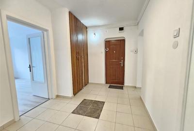 Apartament 3 camere etaj 2 zona UMFST Spitale, 7 Noiembrie - 5