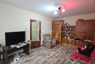 Apartament cu 2 camere decomandat, mobilat în Mărgeanului