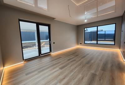 CASA 4 CAMERE , 2 BAI , 120mp utili, Miroslava, Clasa energetica A, Comision 0% - 15