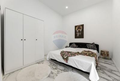 Apartament cu 2 camere decomandat, mobilat în Ultracentral