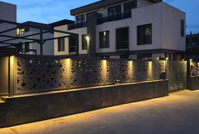 Mamaia Nord, P+2, predare la cheie, mobilat - utilat, parcare, TVA inclus - 1