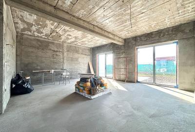 Duplex la cheie- Sanmihaiu Roman- 990e/mp - 2