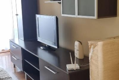 Inchiriez apartament cu 3 camere amenajat - 1