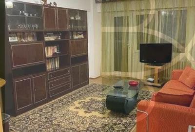 Apartament cu 2 camere decomandat în Obor