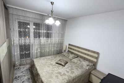 Apartament 3 camere - Casa de Cultura - 600 euro/luna (Cod E5) - 4