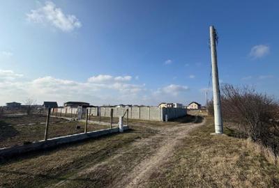 CORBEANCA, OSTRATU, TEREN 700 mp - 1