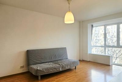 Tineretului - Str. Trestiana | Etaj 4/10 | 3 Camere | 0% Comision! - 2