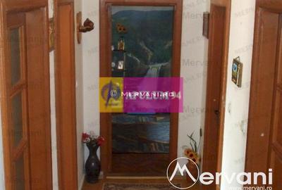 Vila de vanzare in Busteni - Zona Centrala - 12