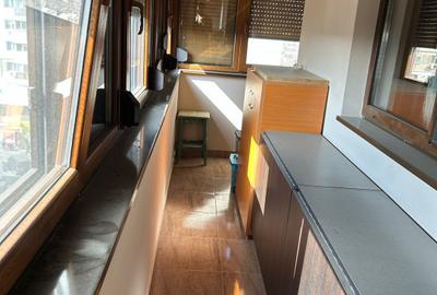 - Renovat recent! Apartament 3 camere Calarasi 4, et. intermediar. - 7