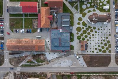 Spații comerciale de închiriat în Bod, suprafață 535 mp,  3 intrări - 6