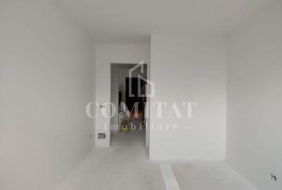 Apartament cu 2 camere semidecomandat în Florești