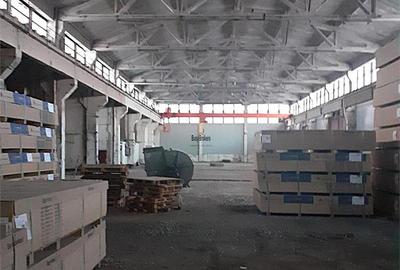 Spatiu Industrial - 1350 mp - Productie - Depozitare - Distributie - 24