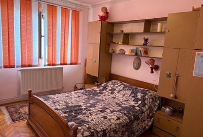 Apartament cu 3 camere de vanzare Targoviste  langa parcul Chindia - 4
