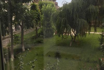 Apartament cu două balcoane - 1