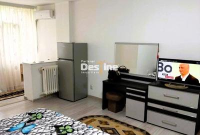 Garsoniera 31 mp la bulevard renovata complet in Tatarasi - 1