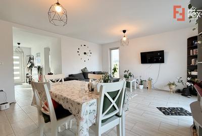 Duplex de vanzare in Sacalaz, 4 camere + 2 bai si toate utilitatile - 4