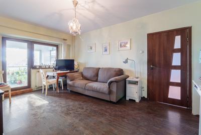 Apartament 3 camere 90 mp, etaj 1, stradal, Otopeni - 1