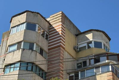 APARTAMENT 3 CAMERE , DECOMANDAT , TOMIS NORD - 8