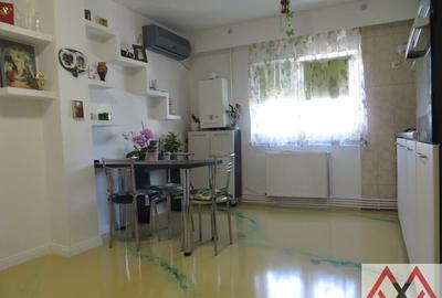Apartament 2 camere Calea Vitan - Mihai Bravu, centrala termica - 1