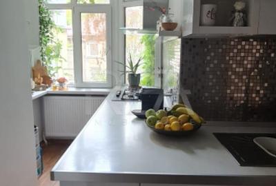 Eleganță interbelică reinventată –4 camere 141 mp  Sector 1 - 8