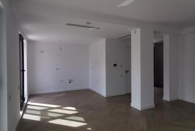 Proprietate exclusivista pe lacul Snagov 490000 euro / Chirie 2500 eu/luna - 16