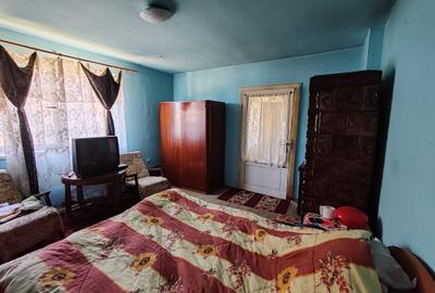 Casa 3 camere libera la vanzare TARLUNGENI - 4