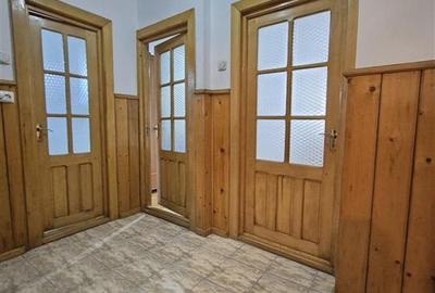 Apartament 3 camere, 2 bai, DECOMANDAT, ETAJ 1, Pacurari - 9
