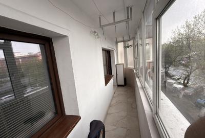 Inchiriez apt 3 camere, superb, Sebastian - Vulcan Center, loc ADP - 11