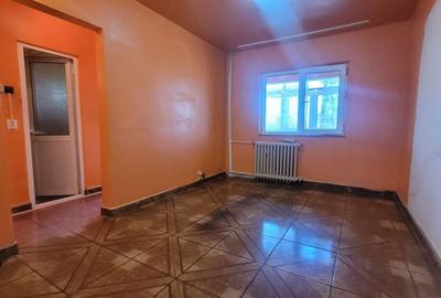 EXCLUSIVITATE APARTAMENT 3 CAMERE SEMIDECOMANDAT CONFORT 1 ZONA INEL 2 - 5
