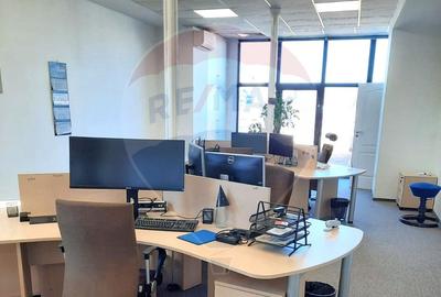 Spatiu birouri de inchiriat 205 - 240 mp Central Comision 0% - 4