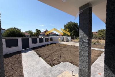 -Casa individuală -4 camere -2 băi - - 9