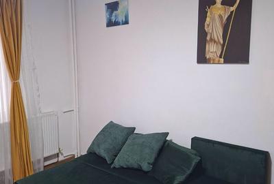 Apartament cu 2 camere decomandat, mobilat în Sebastian