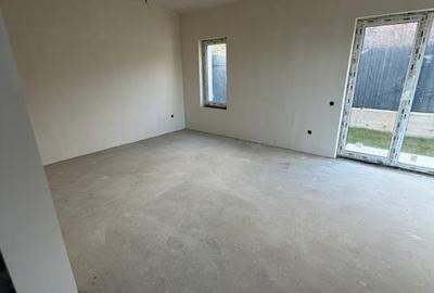 Triplex 112 mp utili, teren 180mp, ansamblu privat, Floresti - 2