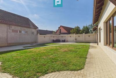 Casă modernă cu 2 corpuri, 5 camere în Pecica - 11