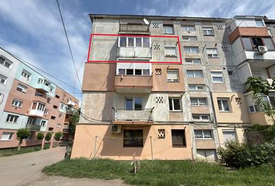 Apartament 2 camere Zona Penny Etaj III, Ignișului 26 - Carei - 14
