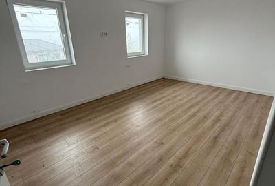 Mutare imediată! Vilă duplex 4 camere cu curte proprie - 10