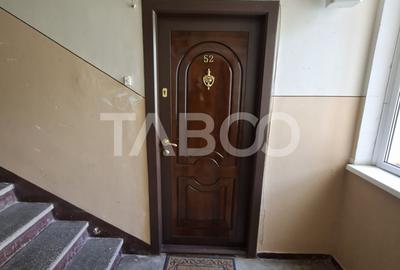Apartament de vanzare 2 camere decomandate Mihai Viteazu etaj 1 - 8