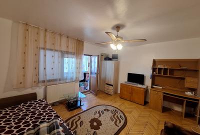 Super pret - 3 camere, decomandat, 2 bai, 73 mp utili - Buziasului - 11