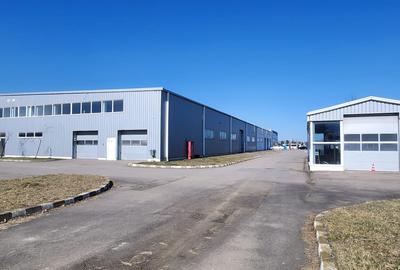 Showroom auto suprafata 6500 mp, teren 1500 mp, deschidere 90 ml la DN 1. - 34