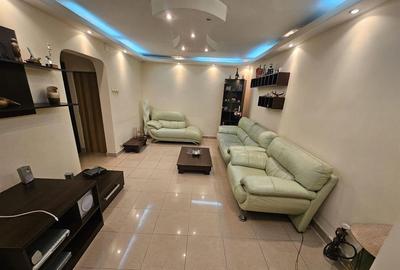 Vanzare apartament 2 camere 55 mp , decomandat | Timpuri Noi - Calea Vacaresti | - 1