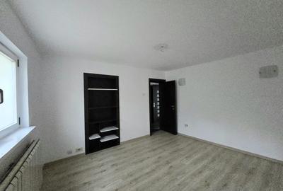 Vanzare duplex, Intrarea Episcopul Radu Nr 9 - 21
