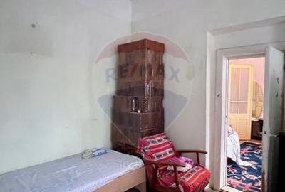 Casă / Vilă cu 3 camere de vânzare pe strada Domnească, Galați - 8