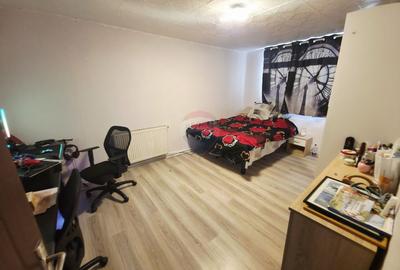 Apartament cu 4 camere de vânzare în zona Maratei - 5
