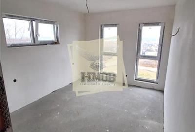 Casa cu 4 camere 2 bai si 300 mp teren in zona Calea Cisnadiei - 10